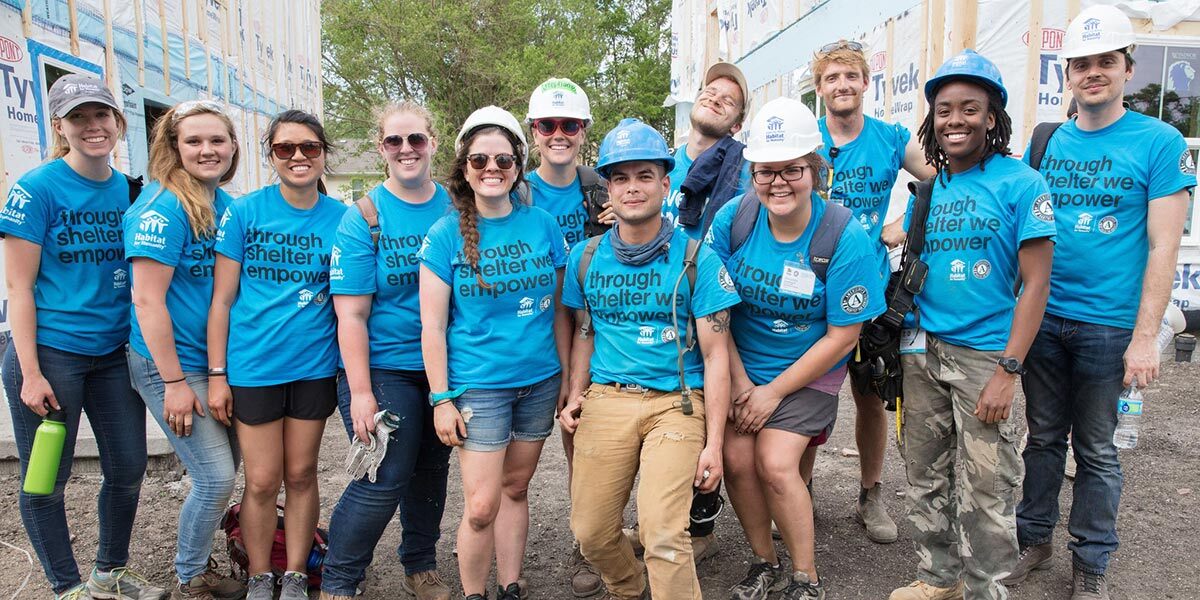 Kentucky Habitat volunteers gathered at a build site